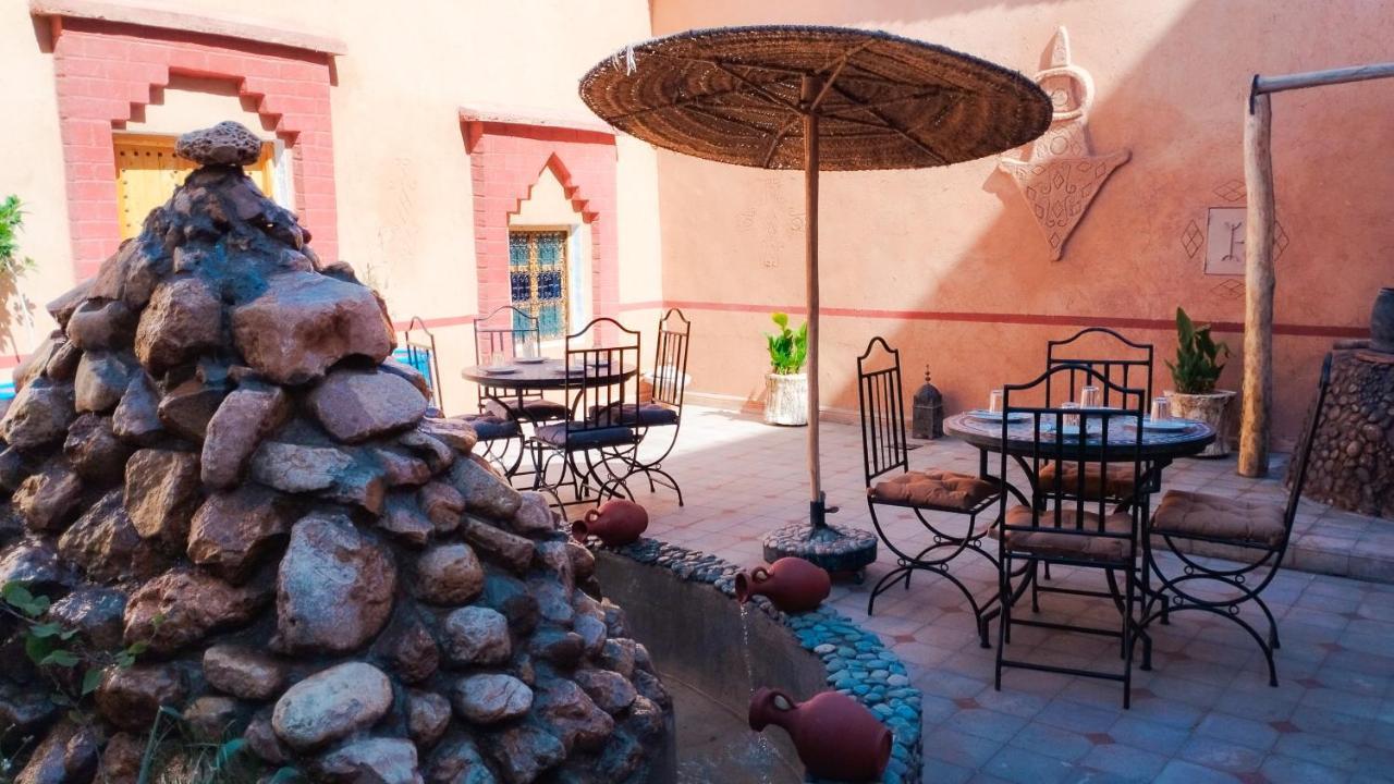 Kasbah Tussna Hotel Boumalne Kültér fotó