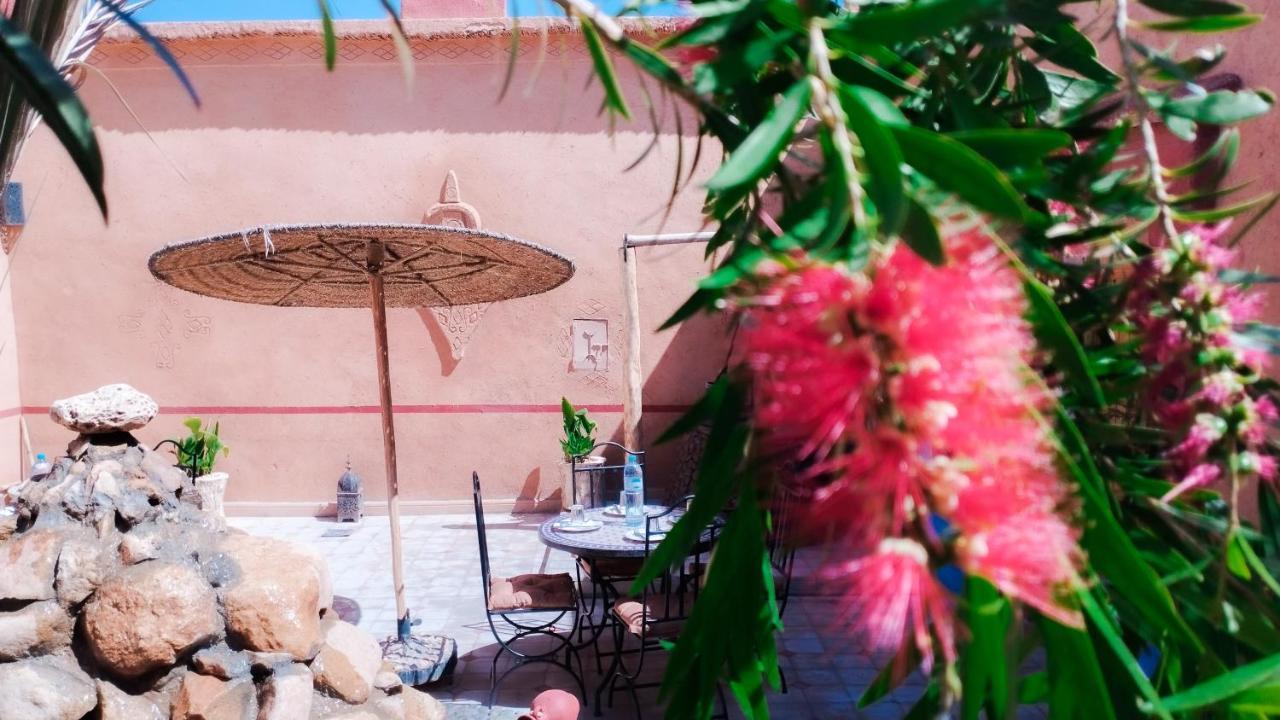 Kasbah Tussna Hotel Boumalne Kültér fotó