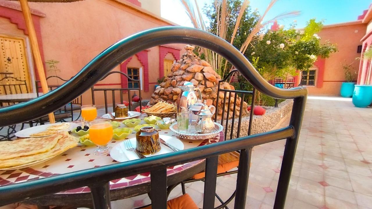 Kasbah Tussna Hotel Boumalne Kültér fotó